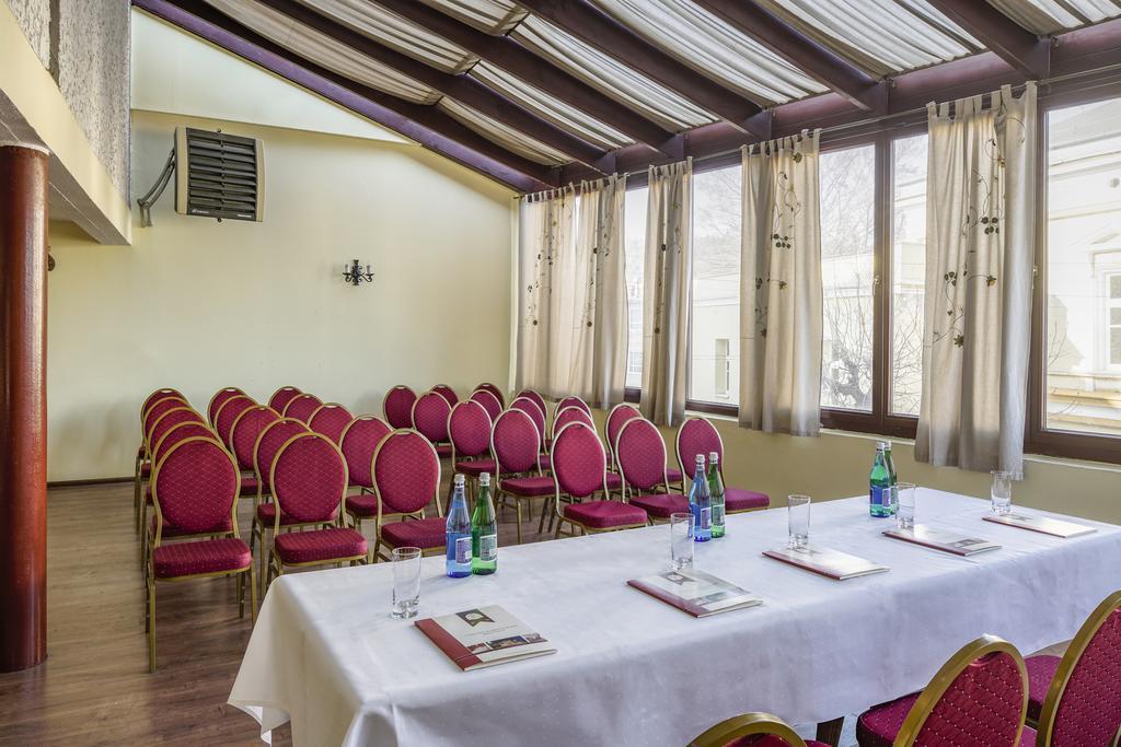 Hotel Maria Helena Szczawno-Zdroj Εξωτερικό φωτογραφία